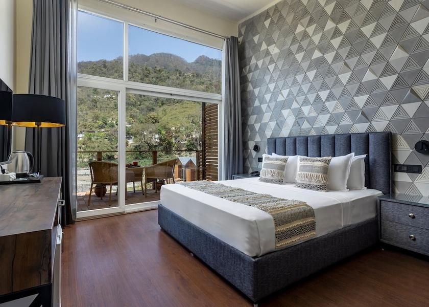 Uttarakhand Rishikesh Room