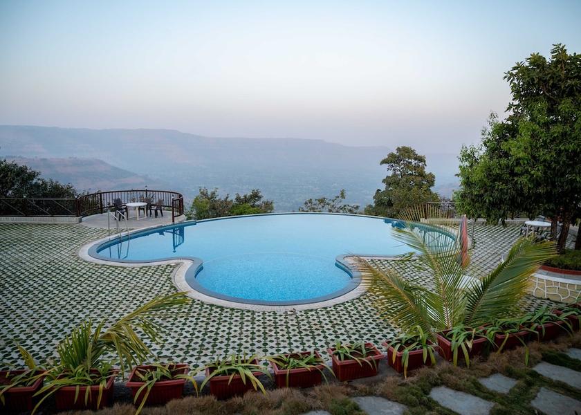 Maharashtra Mahabaleshwar Outdoor pool