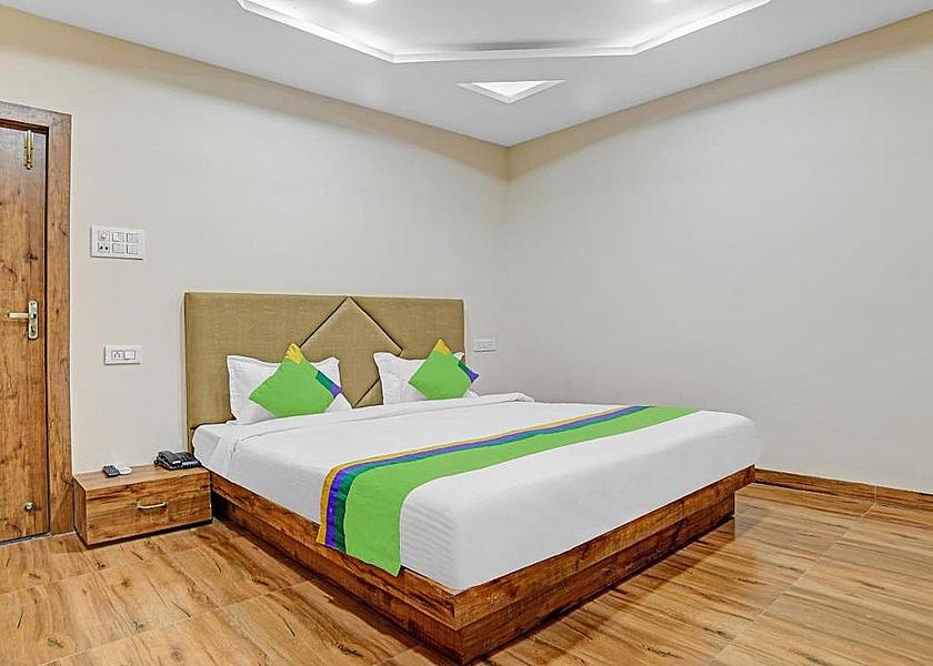 Madhya Pradesh Indore Deluxe Double Room