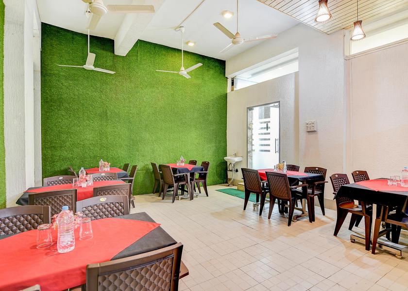 Maharashtra Pune Food & Dining