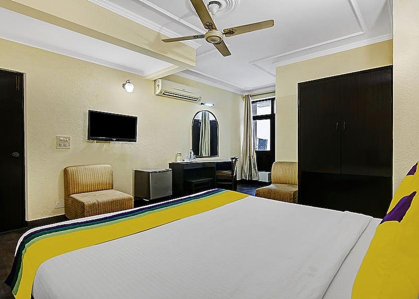 Delhi Delhi Room