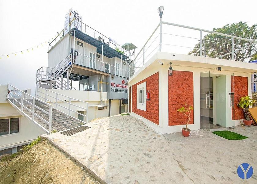 Uttarakhand Rishikesh Hotel Exterior