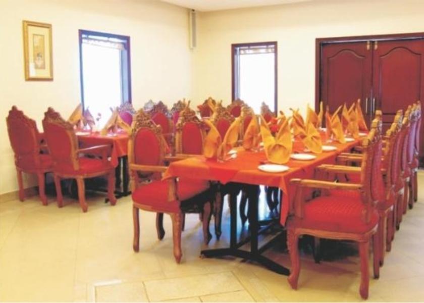 Kerala Thiruvananthapuram Food & Dining