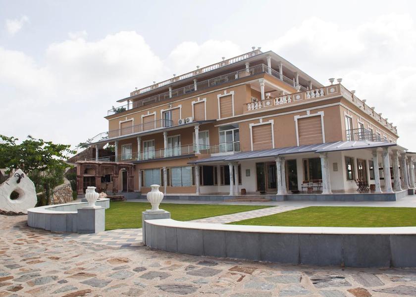 Rajasthan Kumbhalgarh Hotel Exterior