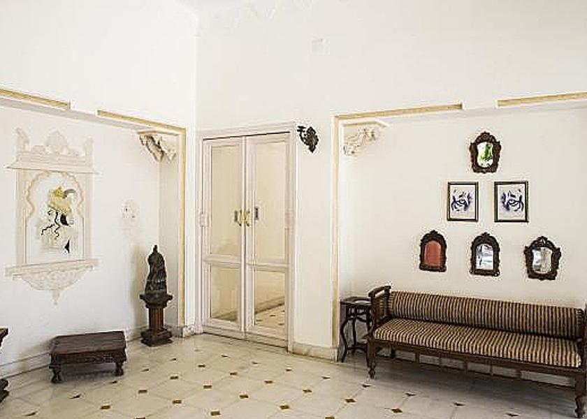 Rajasthan Udaipur Public Areas
