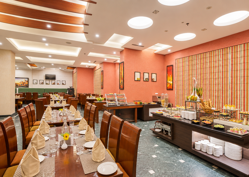Uttar Pradesh Varanasi Food & Dining