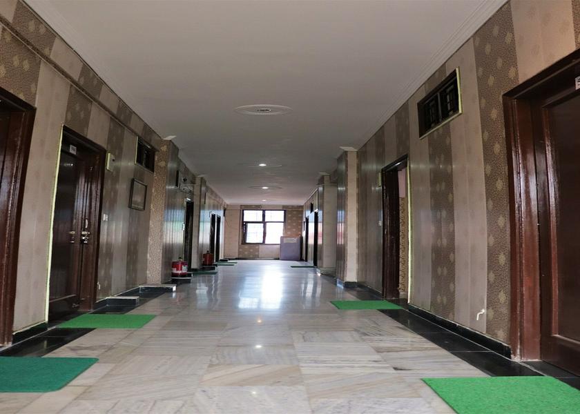 Uttarakhand Rishikesh Public Areas