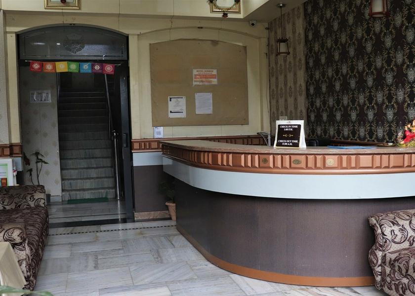 Uttarakhand Rishikesh Public Areas
