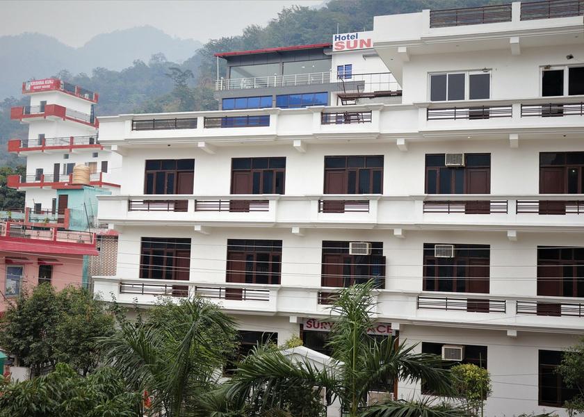Uttarakhand Rishikesh Hotel Exterior