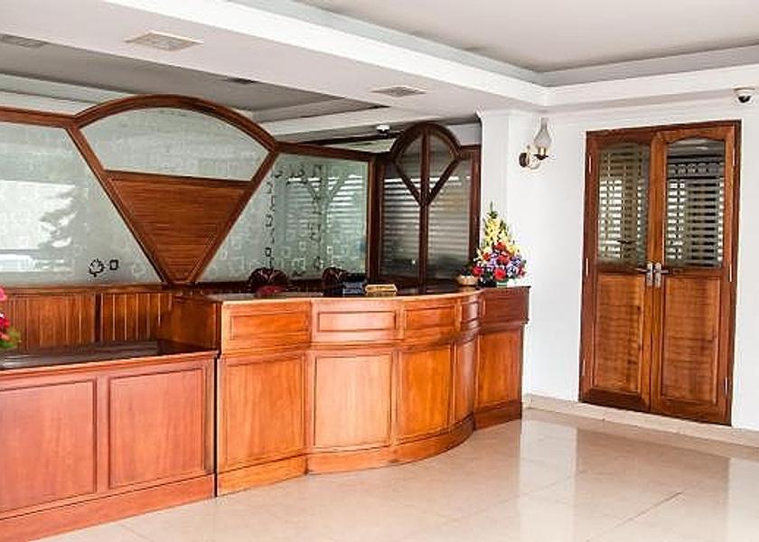 Kerala Munnar Bar