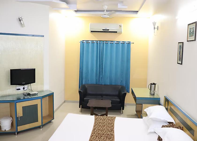 Rajasthan Abu Road Super Deluxe Room