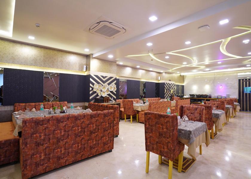 Uttar Pradesh Vrindavan Food & Dining