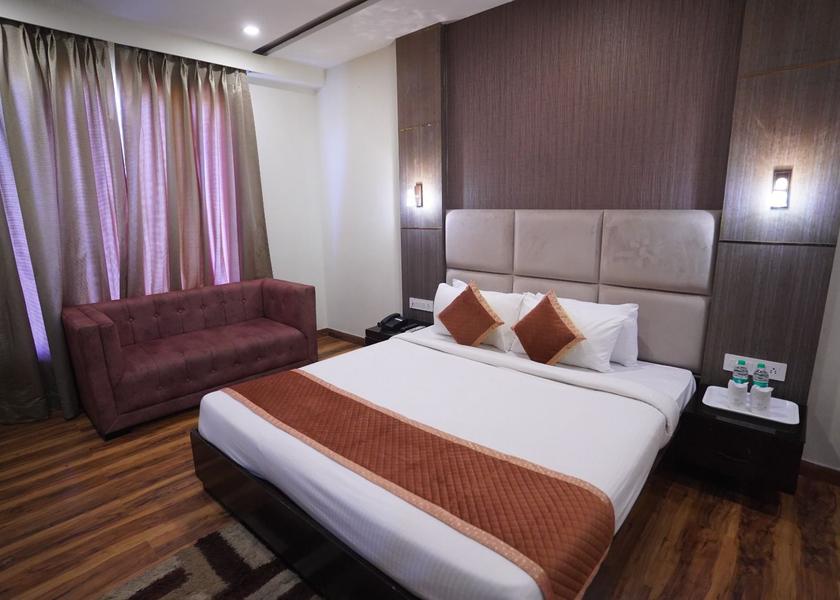 Uttar Pradesh Vrindavan Room