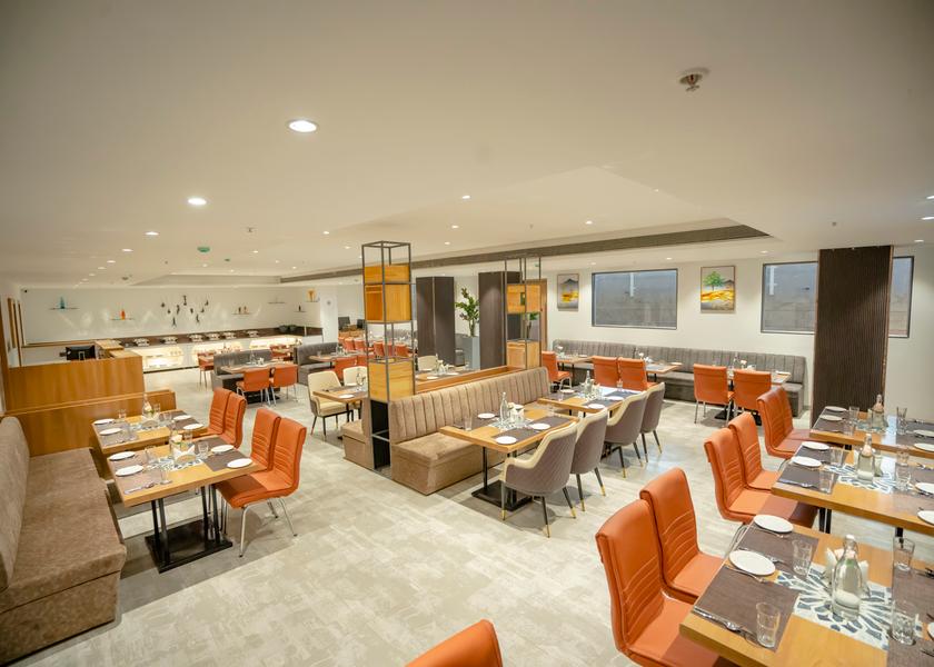 Maharashtra Pune Food & Dining