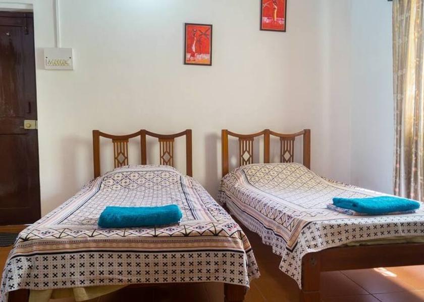 Goa Panaji DX AC Room double bed with sit-out