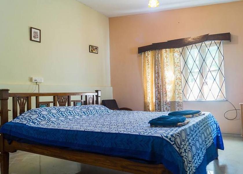 Goa Panaji DX AC Room double bed with sit-out