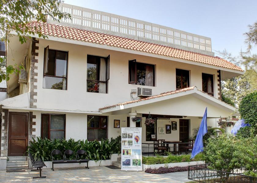Haryana Gurugram Hotel Exterior