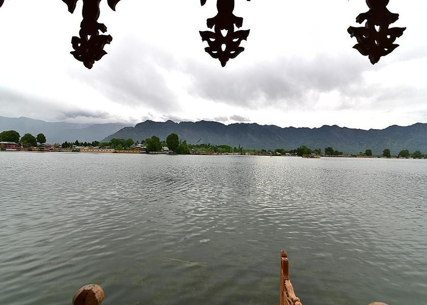 Jammu and Kashmir Srinagar Hotel View