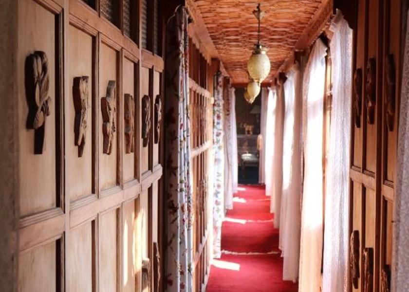 Jammu and Kashmir Srinagar Public Areas