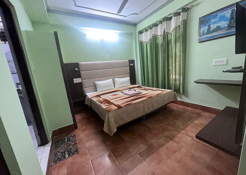 Himachal Pradesh Dharamshala Room