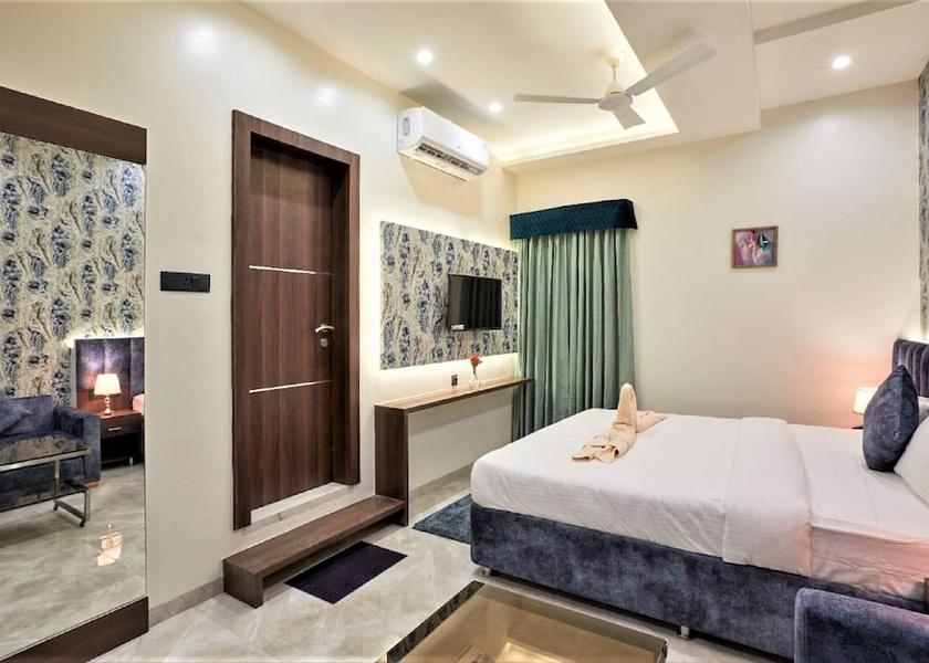Maharashtra Ahmednagar Room