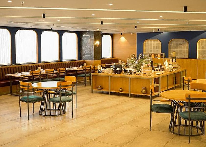 Gujarat Ahmedabad Food & Dining