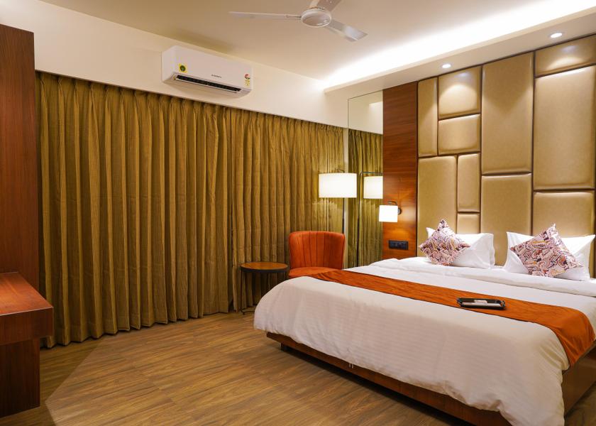 Gujarat Surat Premium ( Locals and Unmarried Couples Not Allowed)