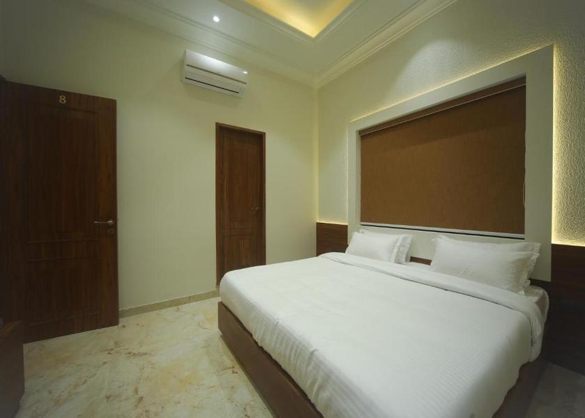 Gujarat Rajkot Deluxe Room