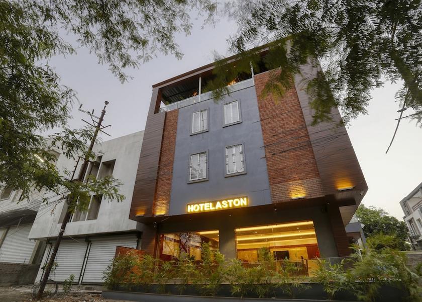 Madhya Pradesh Indore Front of property