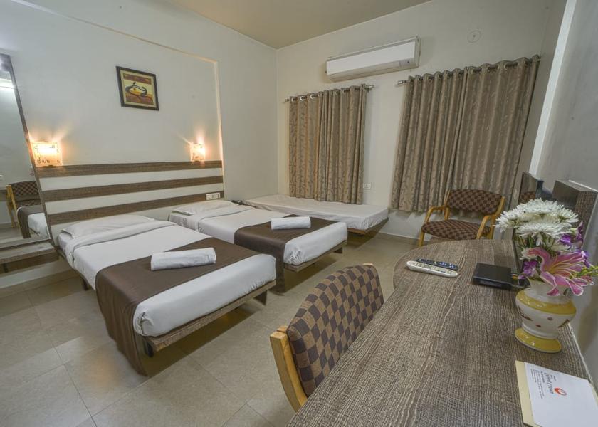 Maharashtra Kolhapur Standard AC Room