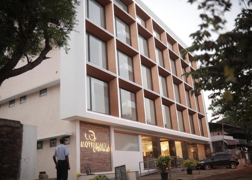 Kerala Thrissur Hotel Exterior