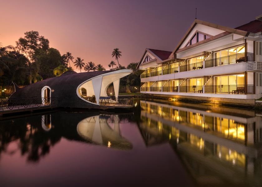 Kerala Alleppey Hotel Exterior