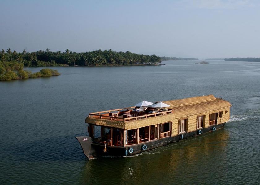Kerala Nileshwar Hotel Exterior