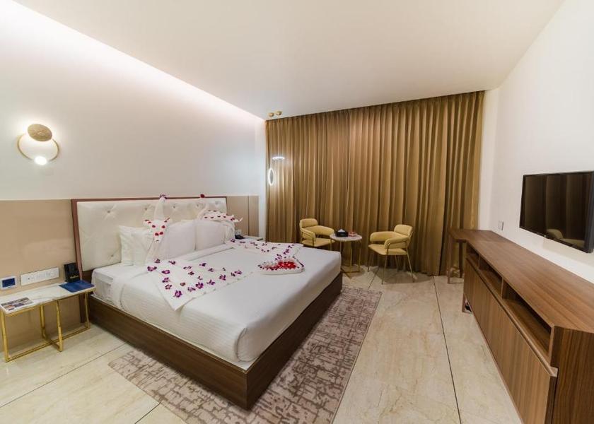 Kerala Adivaram Executive King Room