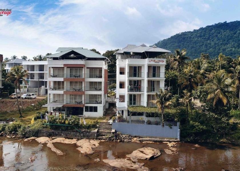 Kerala Chalakudy Hotel Exterior