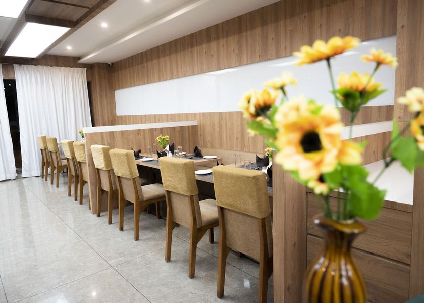 Gujarat Jamnagar Food & Dining