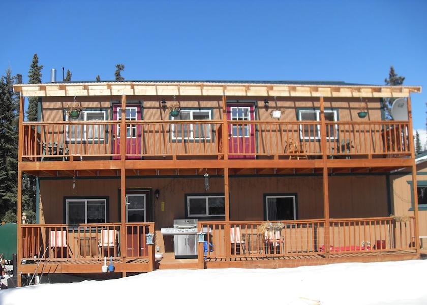 Alaska Tok Porch