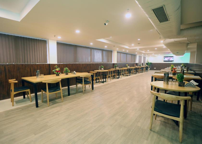Uttar Pradesh Ghaziabad Food & Dining