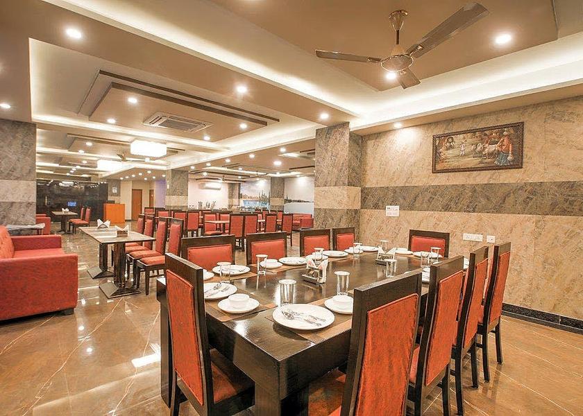 Uttar Pradesh Noida Food & Dining