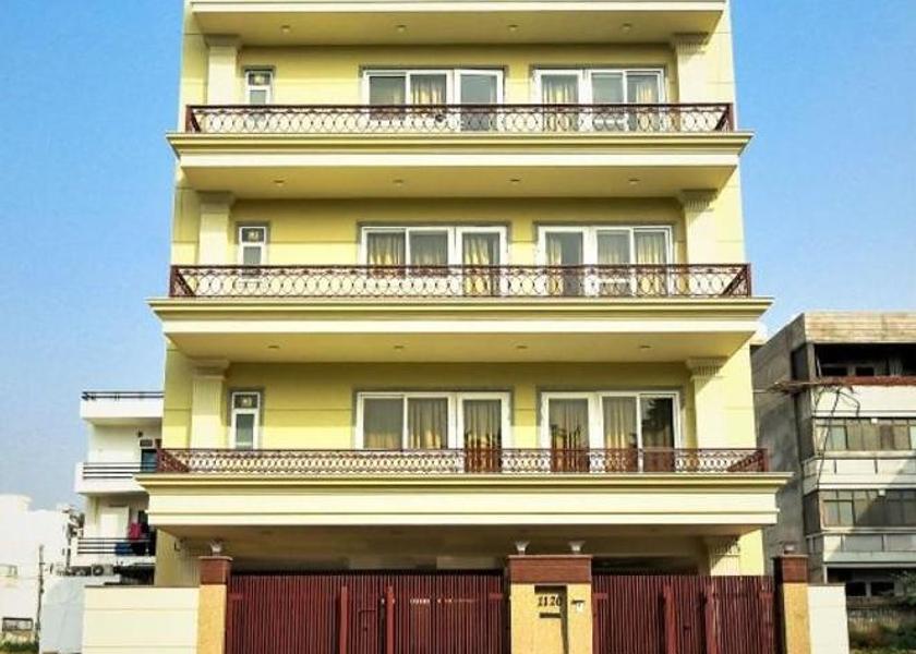 Haryana Gurugram Hotel Exterior