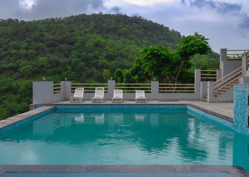 Rajasthan Kumbhalgarh Pool