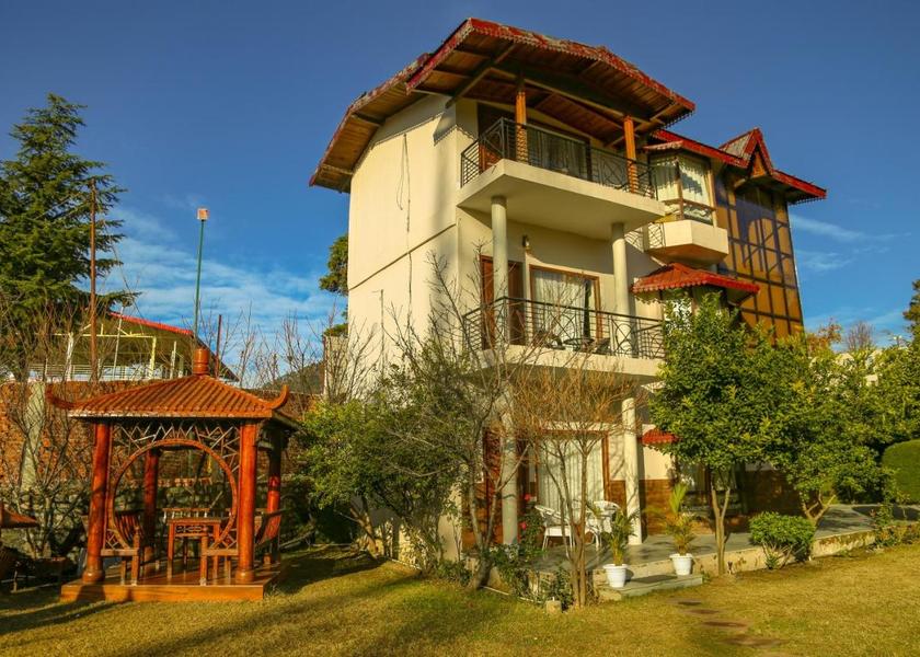 Uttarakhand Bhimtal Facade