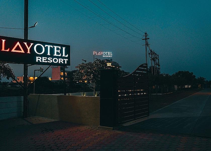 Madhya Pradesh Bhopal Property entrance