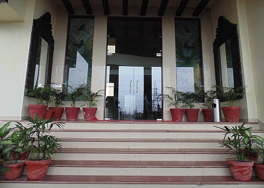 Uttarakhand Dehradun Hotel Exterior