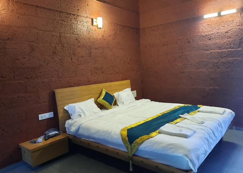 Maharashtra Diveagar Deluxe Cottage