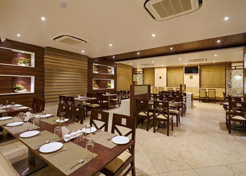 Maharashtra Kolhapur Food & Dining