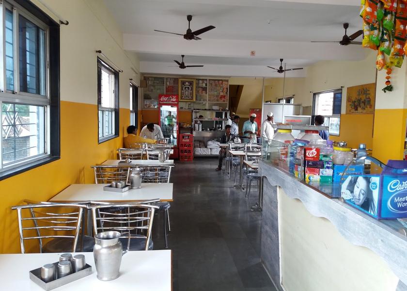 Maharashtra Akkalkot Food & Dining