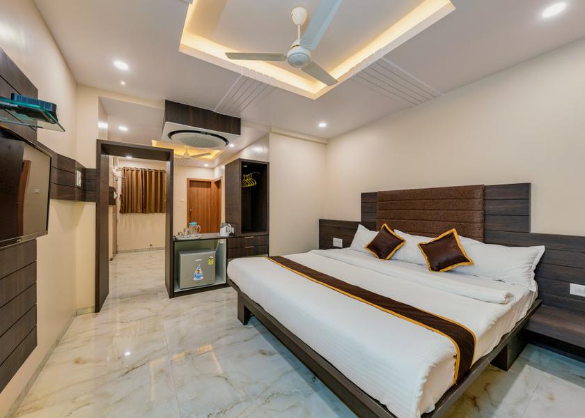Maharashtra Kolhapur Deluxe Room Non Ac