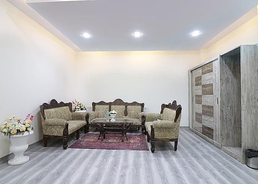 Punjab Zirakpur Public Areas