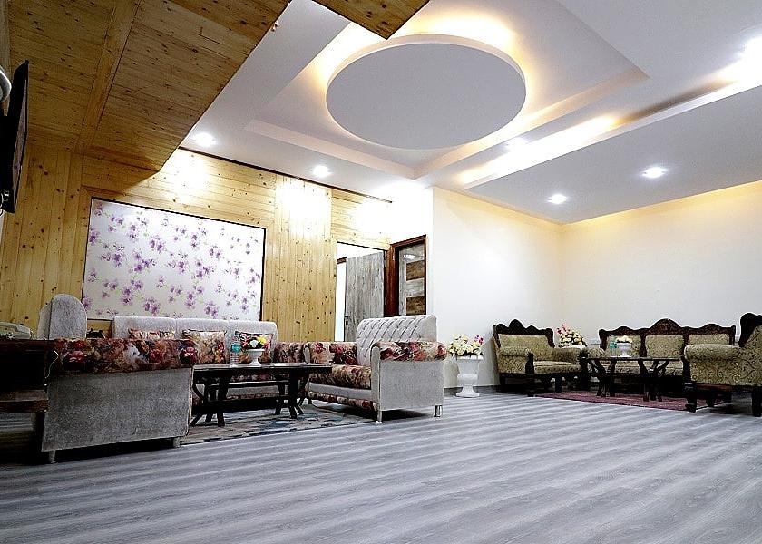 Punjab Zirakpur Public Areas